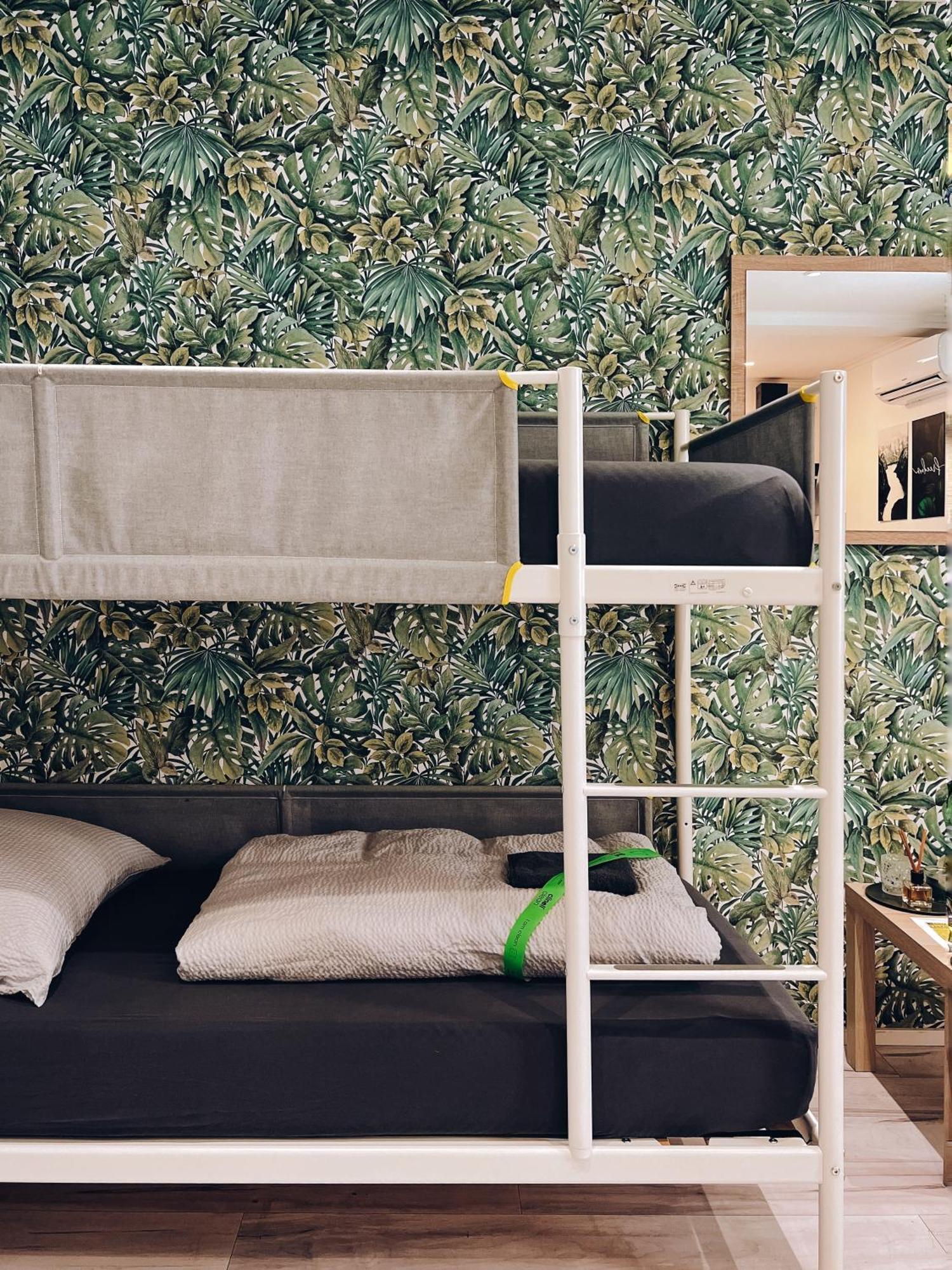 Neuwertiges Apartment Mit Kostenlose Privatparkplatz Auch Fuer Transporter Geeignet R1 Freiberg am Neckar Luaran gambar